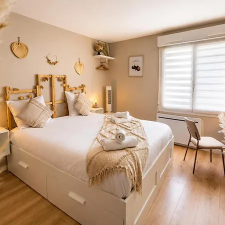 Appartement Calme Avec Parking Privé Gratuit Centre